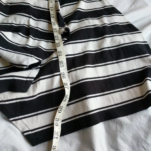 Like new INC open front cardigan size L - Picture 2 of 7